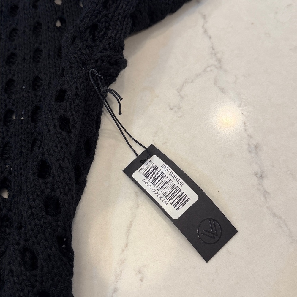 NWT Savvi Women’s Dana Crochet Knit Bell Sleeve Black Sweater Size S - Picture 5 of 9